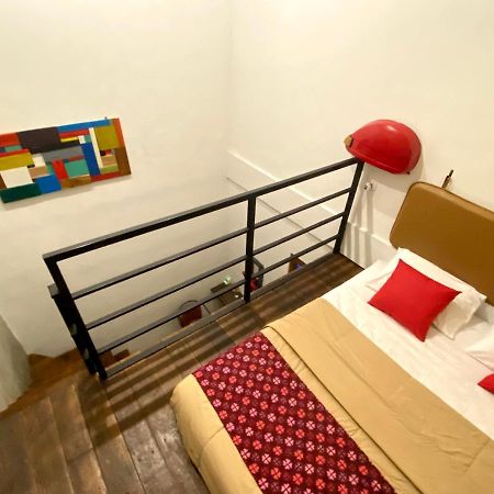 Coffee Room, Loft Mezzanine Room At Pulung House Kejayan Dış mekan fotoğraf